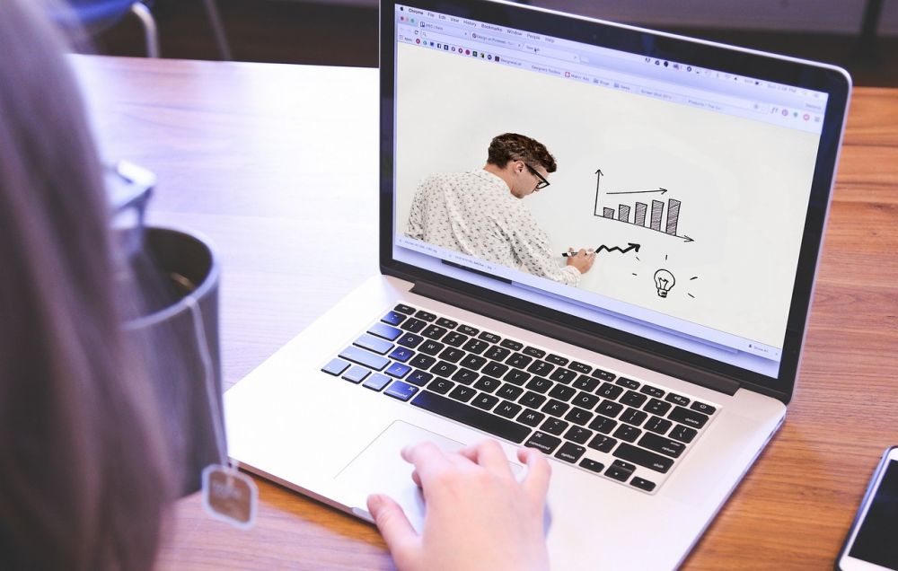 Hva er et lms og hvorfor blir det så viktig i norsk arbeidsliv?